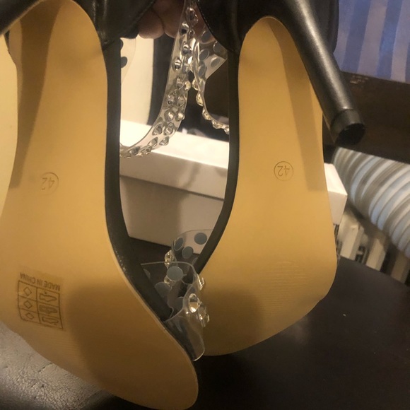 High heel - Picture 4 of 4